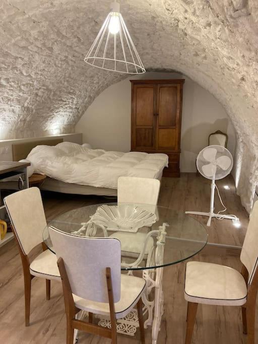 Les Matelles : Charmant Logement En Pierres ภายนอก รูปภาพ